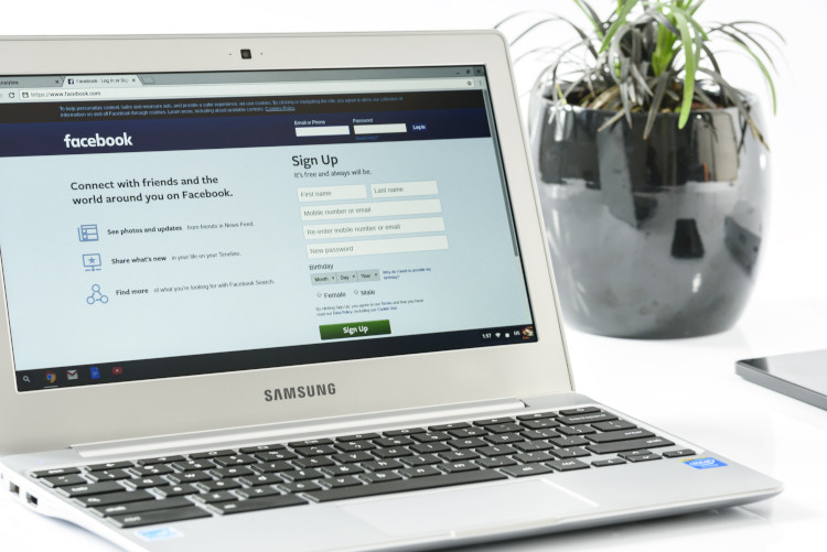 Step by step guide on how to earn money by liking facebook pages online.